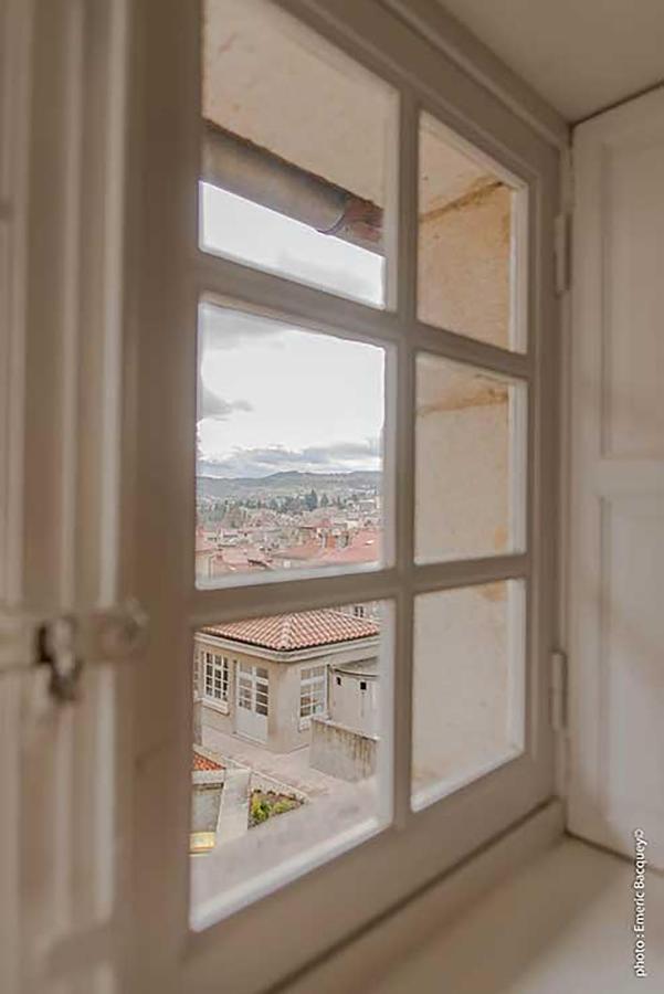 Maison Au Loup - Superbe Ancien Hotel Particulier Du Xvie Siecle Au Coeur De La Vieille Ville Du Puy Le Puy-en-Velay Exterior foto
